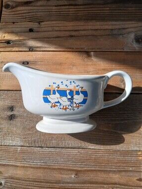 Vintage Goose Ceramic Gravy Boat/ Cottagecore Kitchen/farmhouse Decor